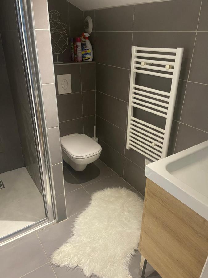 Beau Appartement Calme A Partager Marsilia Exterior foto